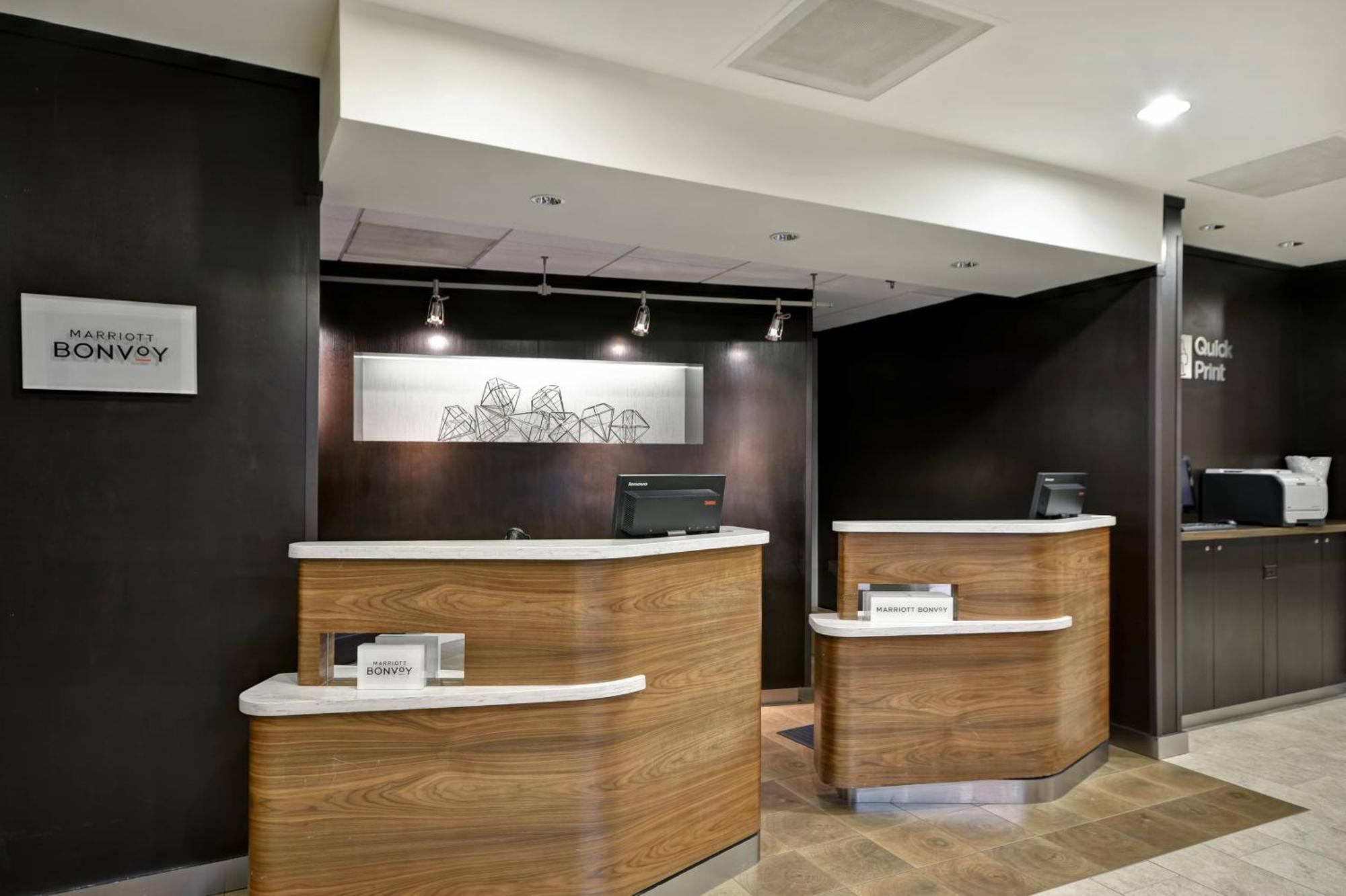 Hotel Courtyard By Marriott Dalton Extérieur photo