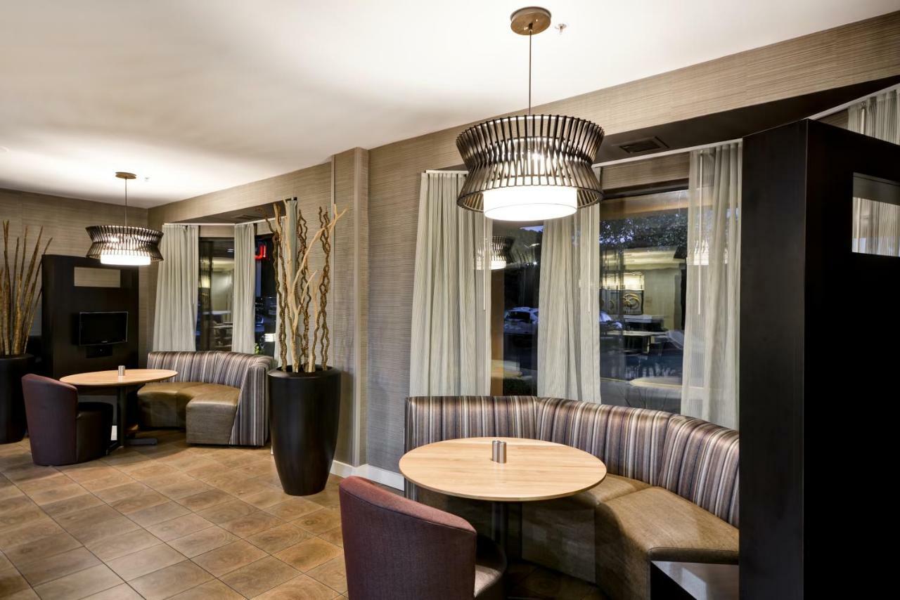 Hotel Courtyard By Marriott Dalton Extérieur photo